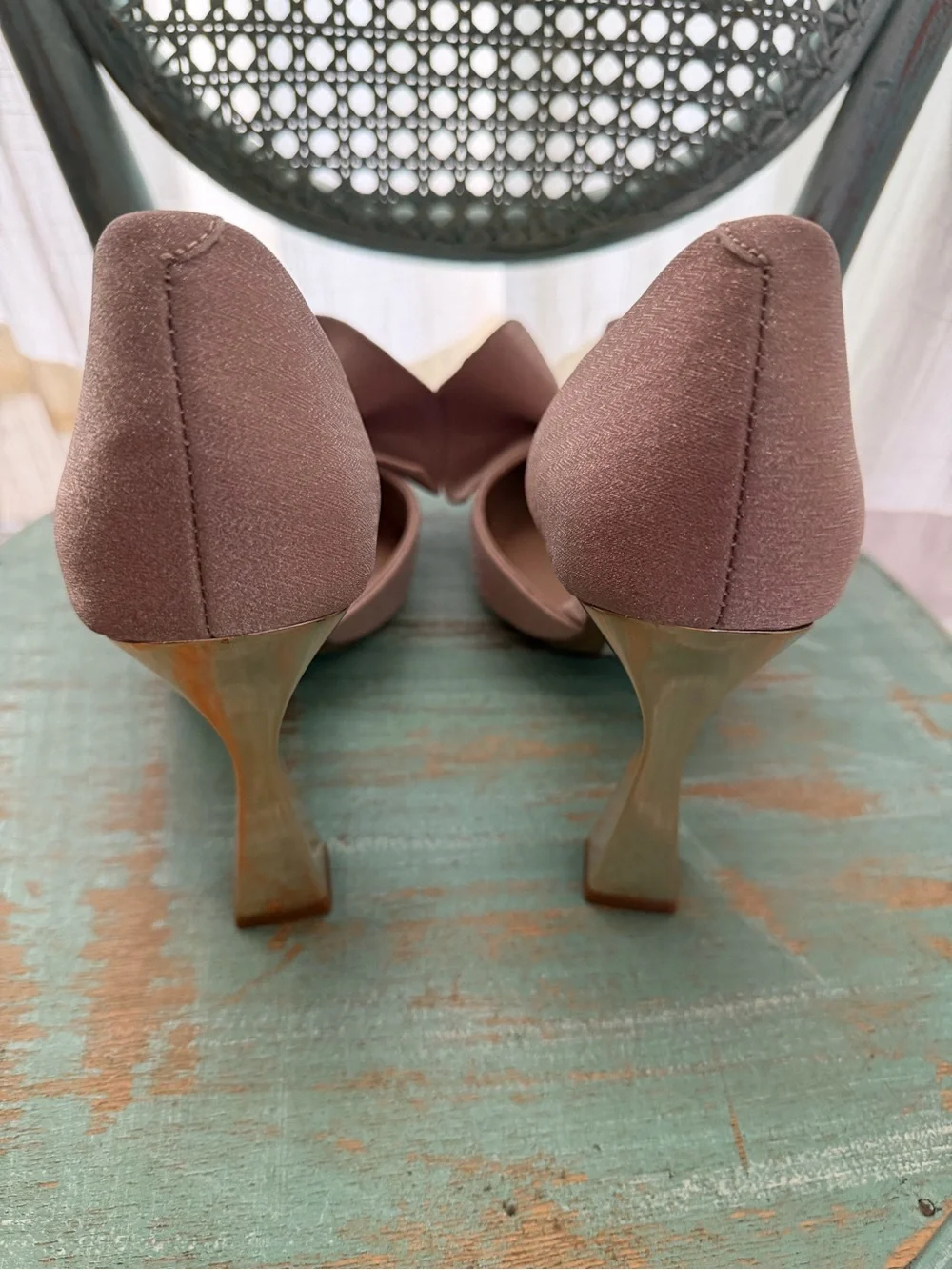 Betsey Johnson elegant pointed
